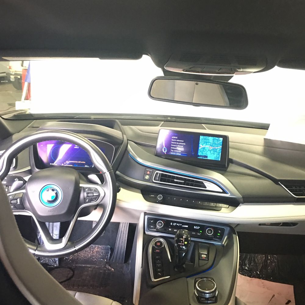 2014 BMW i8