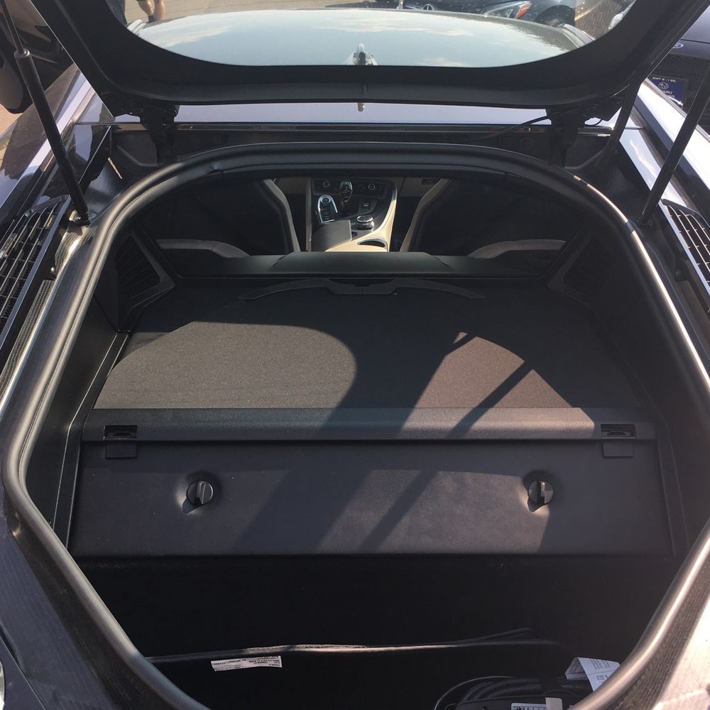 2014 BMW i8