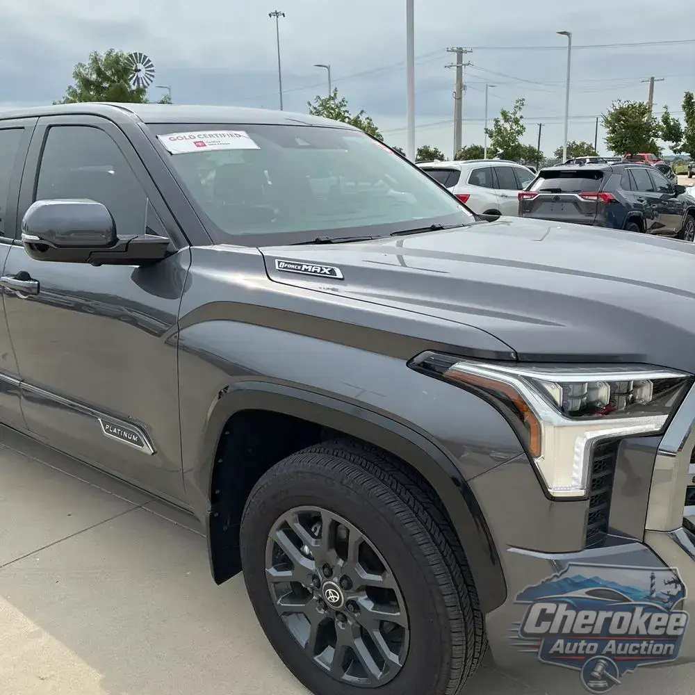 2025 Toyota Tundra Platinum HV