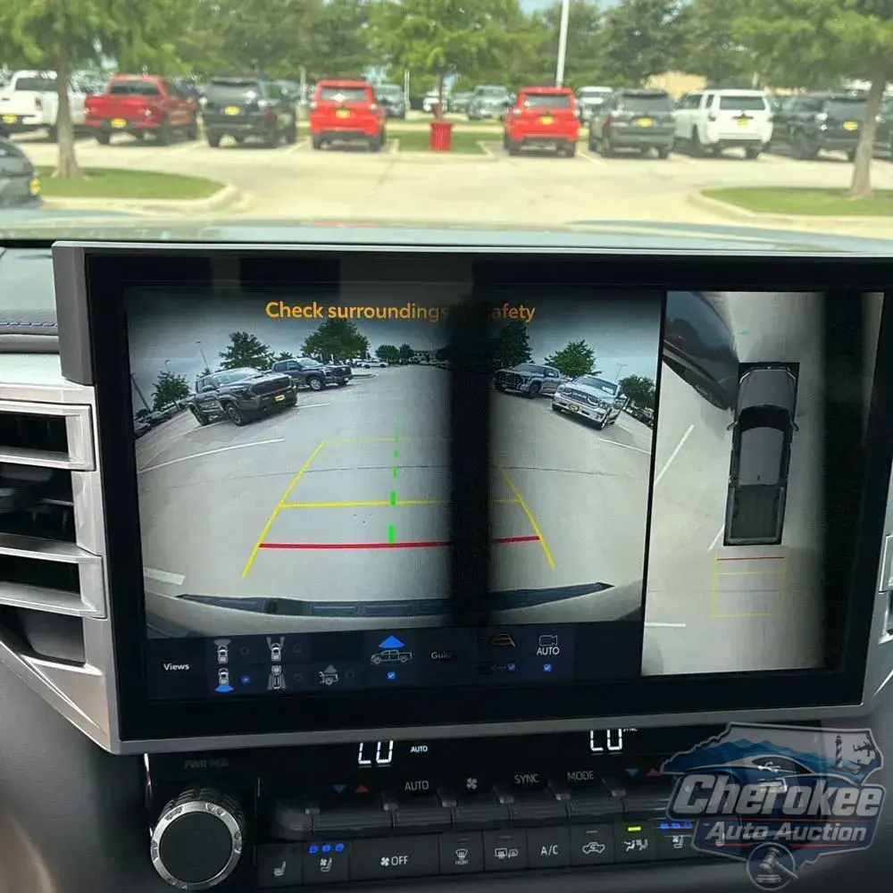 2025 Toyota Tundra Platinum HV