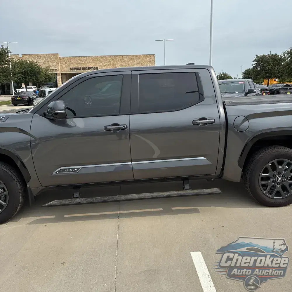 2025 Toyota Tundra Platinum HV