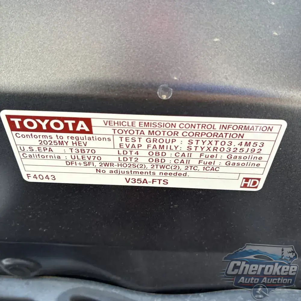2025 Toyota Tundra Platinum HV