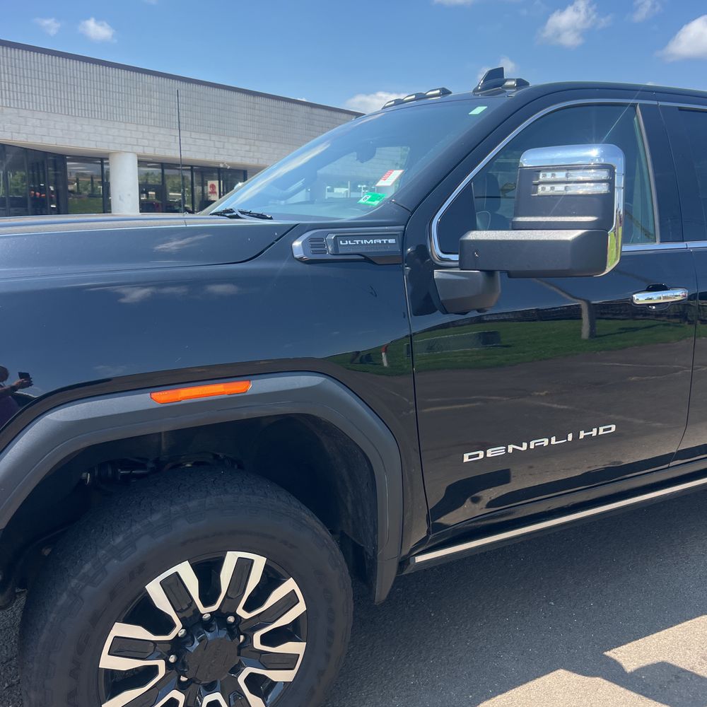 2024 GMC Sierra 2500HD Denali Ultimate