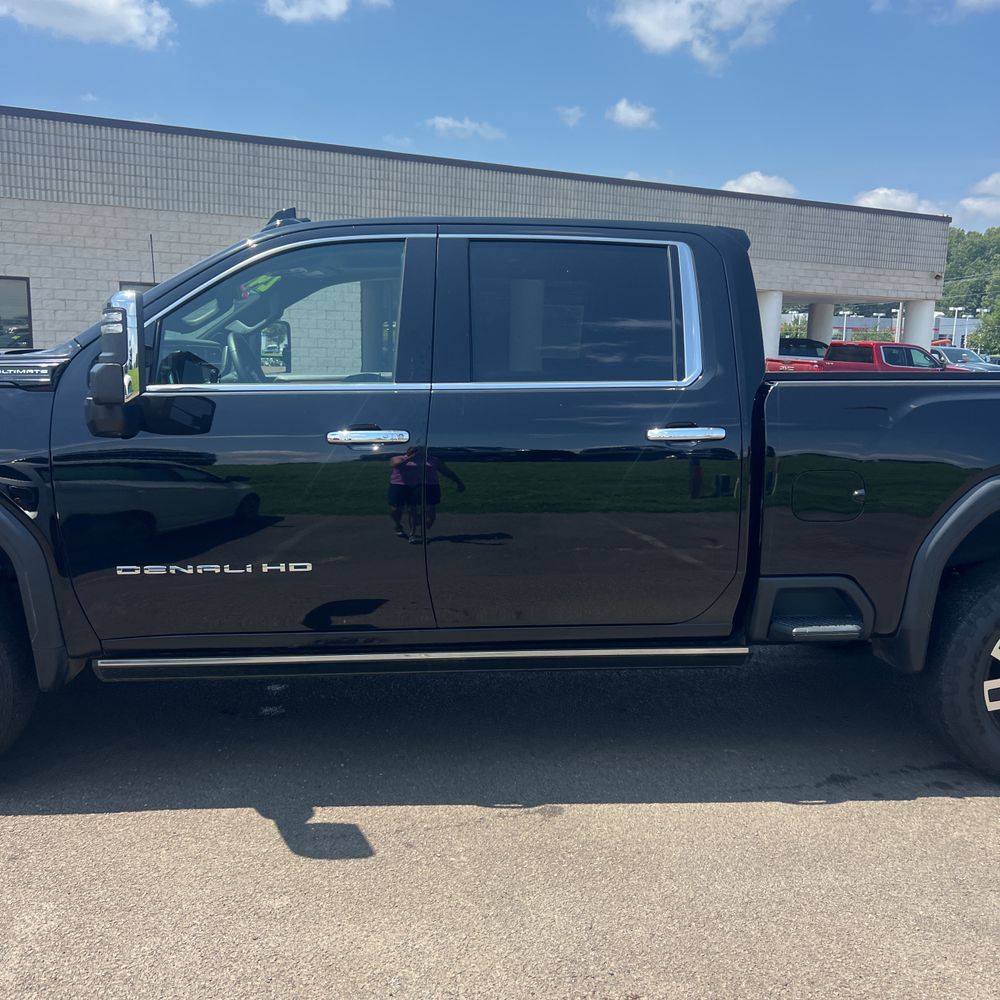 2024 GMC Sierra 2500HD Denali Ultimate