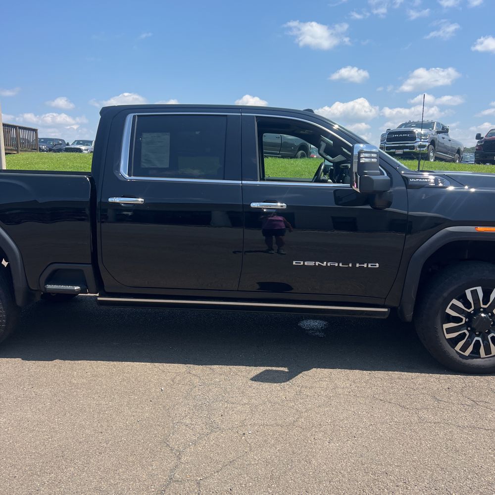 2024 GMC Sierra 2500HD Denali Ultimate