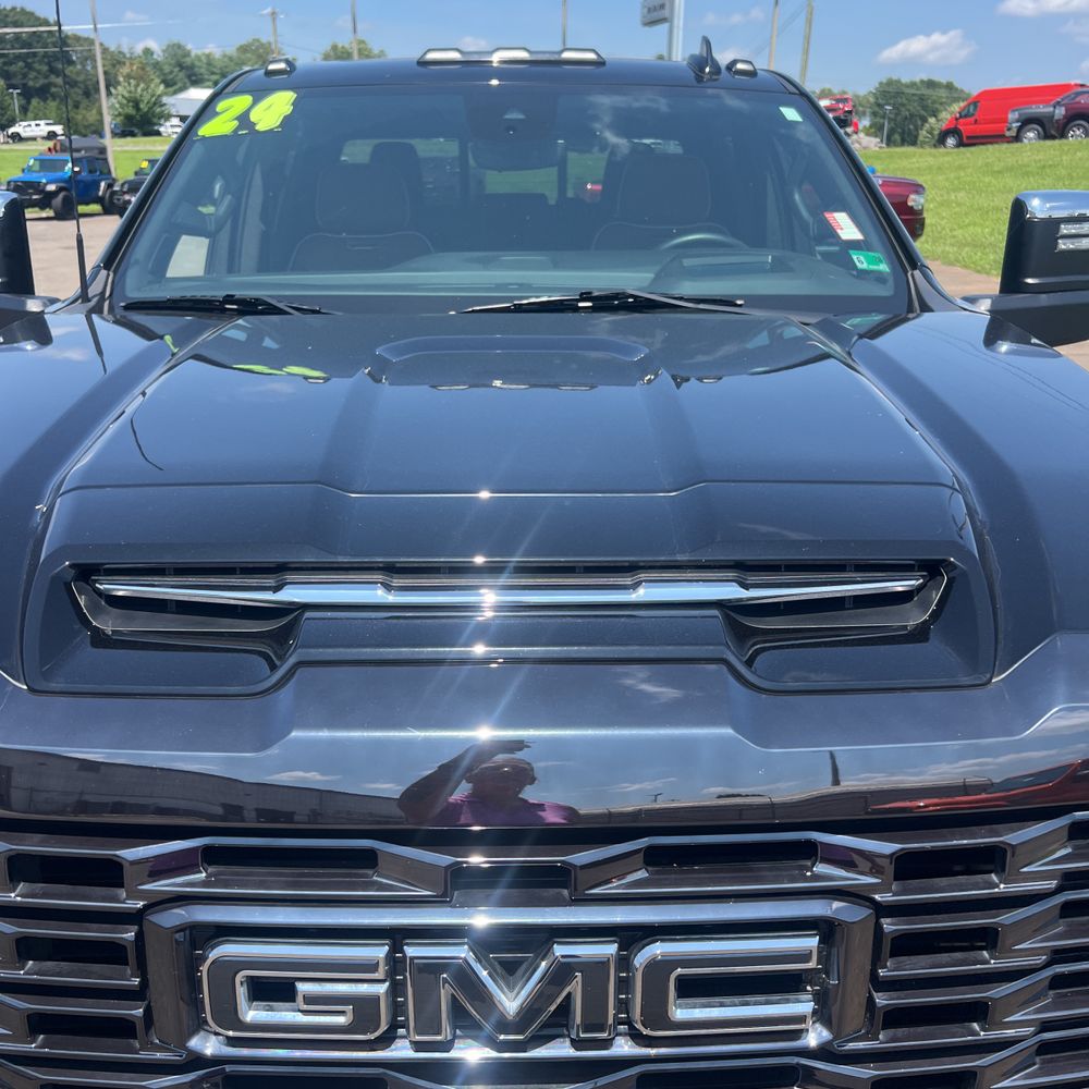 2024 GMC Sierra 2500HD Denali Ultimate
