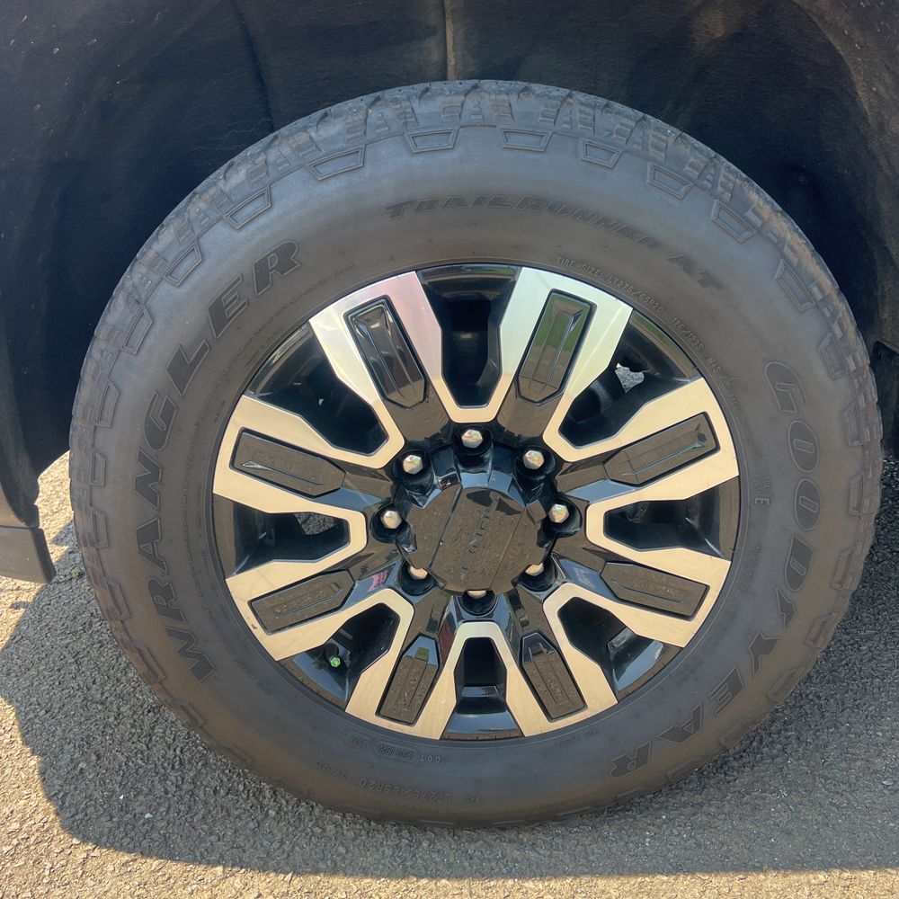 2024 GMC Sierra 2500HD Denali Ultimate