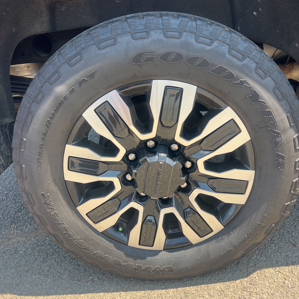 2024 GMC Sierra 2500HD Denali Ultimate