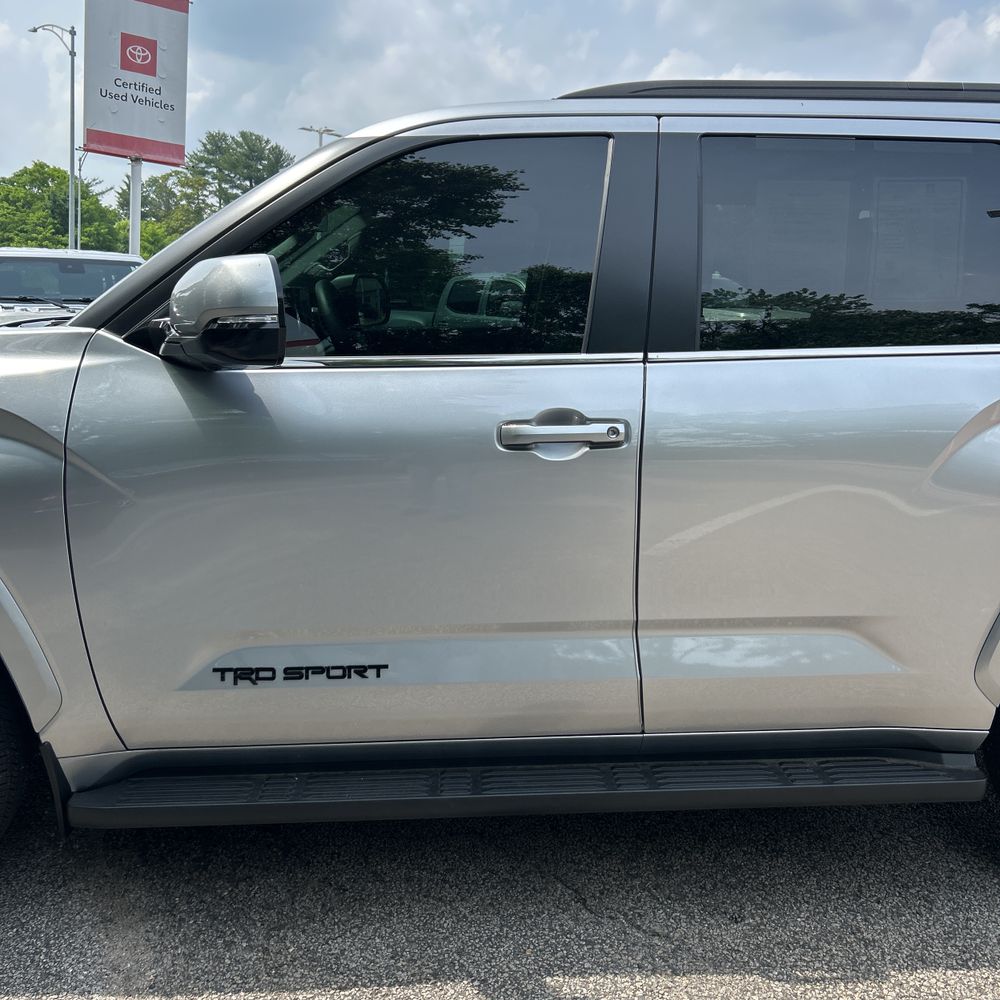 2024 Toyota Sequoia SR5