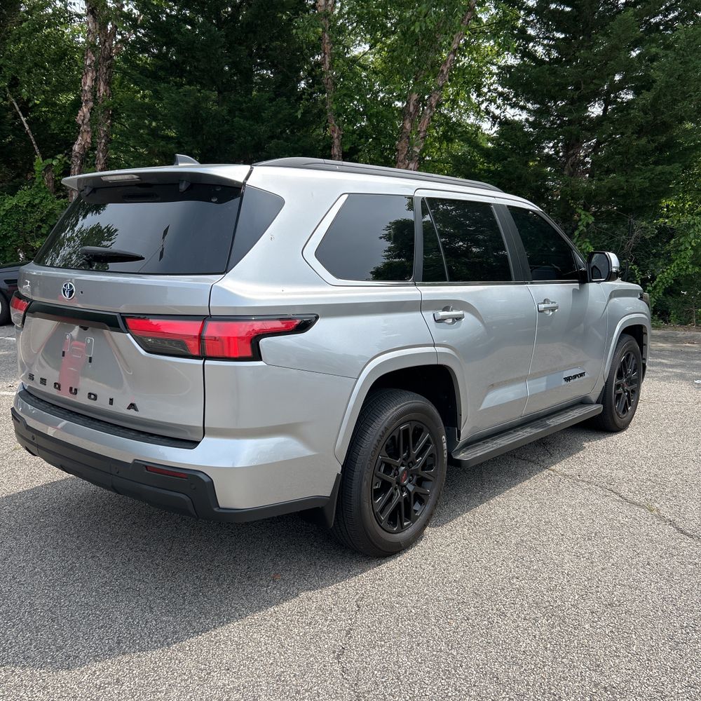 2024 Toyota Sequoia SR5