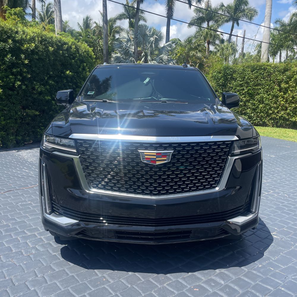 2023 Cadillac Escalade ESV Premium Luxury