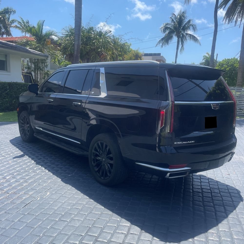 2023 Cadillac Escalade ESV Premium Luxury
