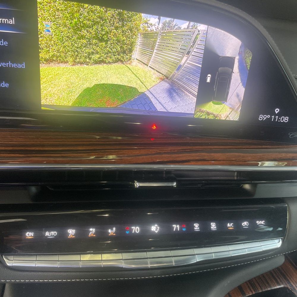 2023 Cadillac Escalade ESV Premium Luxury