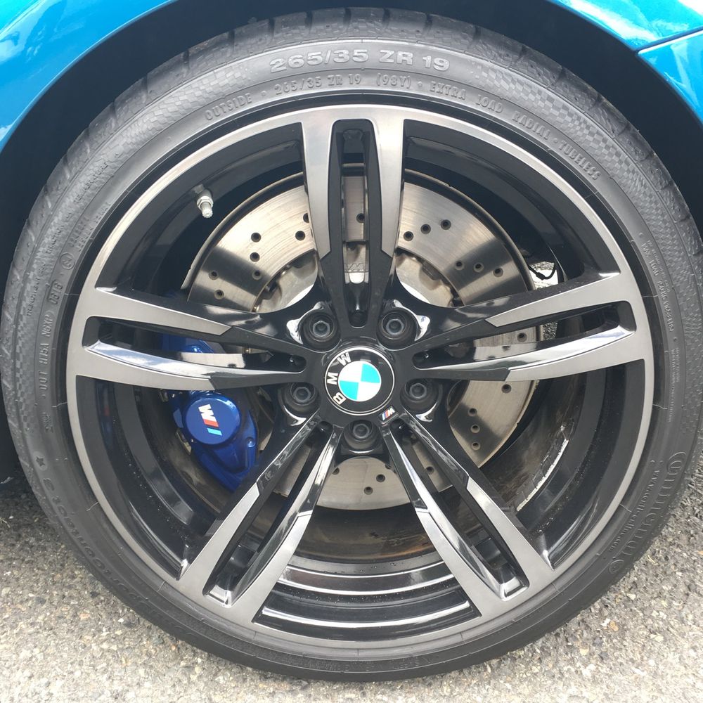 2017 BMW M2
