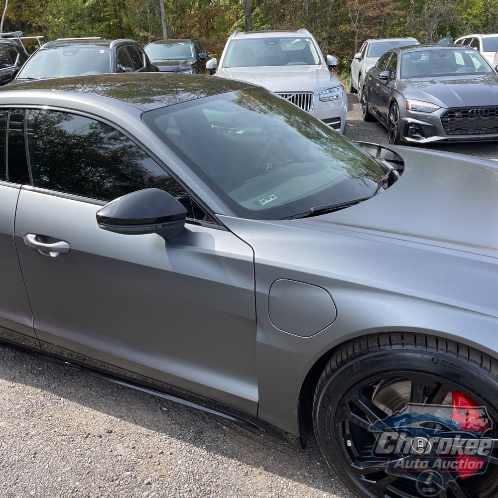 2023 Audi e-tron GT Premium Plus