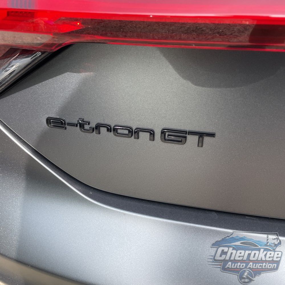 2023 Audi e-tron GT Premium Plus