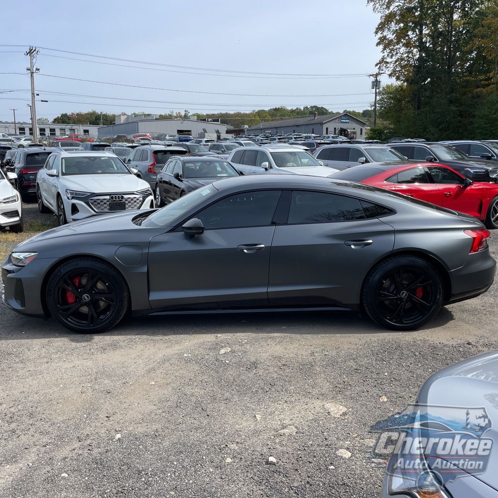 2023 Audi e-tron GT Premium Plus