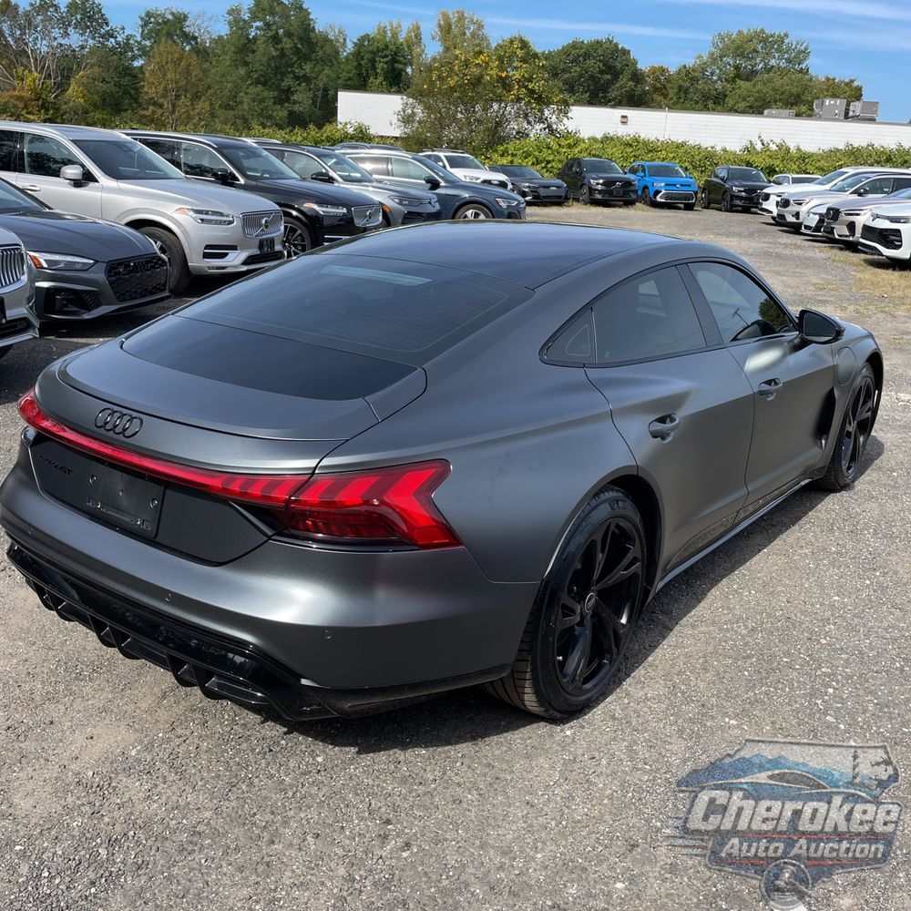 2023 Audi e-tron GT Premium Plus