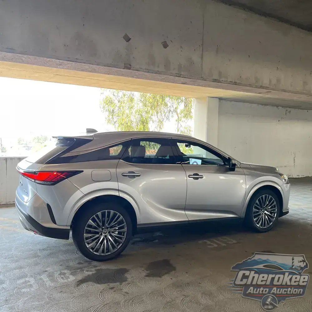 2024 Lexus RX 450h+ Luxury