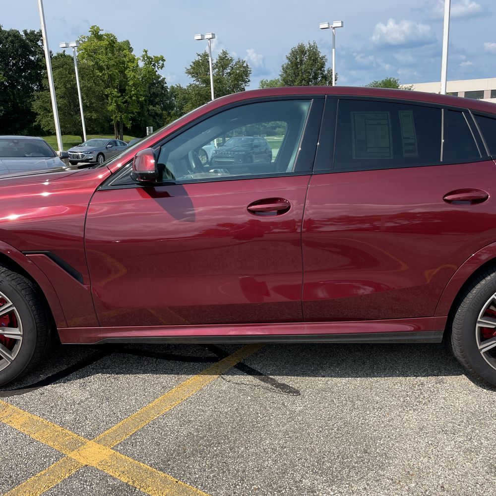 2024 BMW X6 XDrive40i