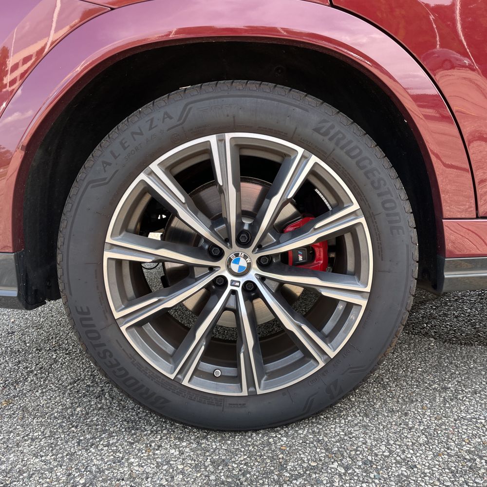 2024 BMW X6 XDrive40i