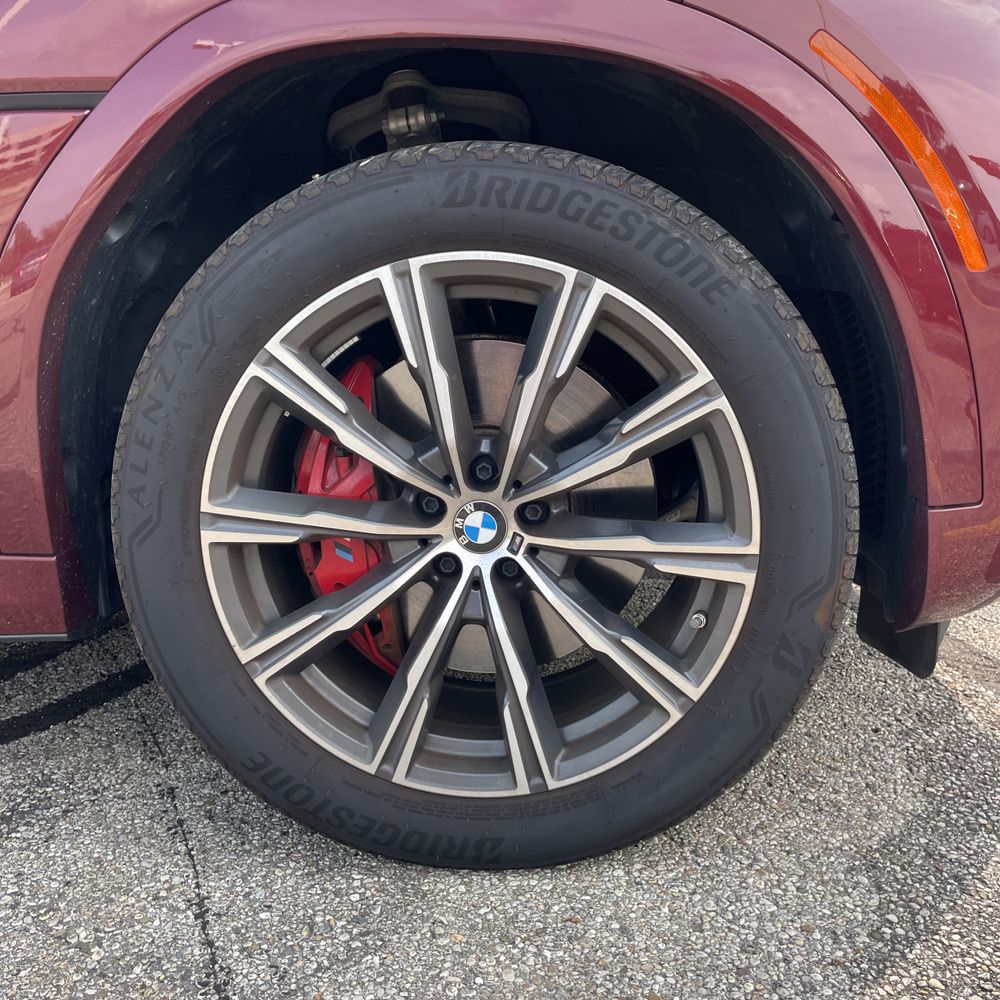 2024 BMW X6 XDrive40i