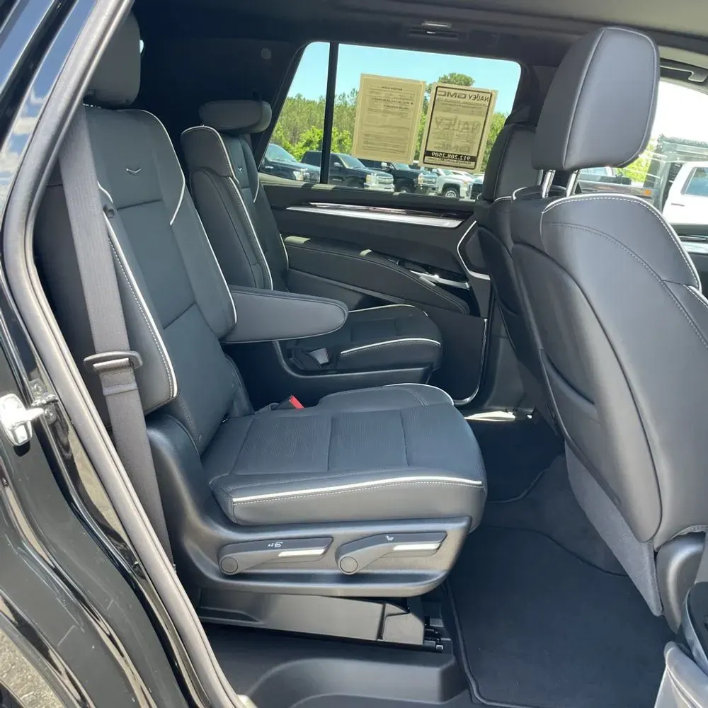 2025 Cadillac Escalade Premium Luxury
