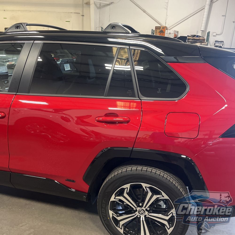 2025 Toyota RAV4 Plug-in Hybrid XSE