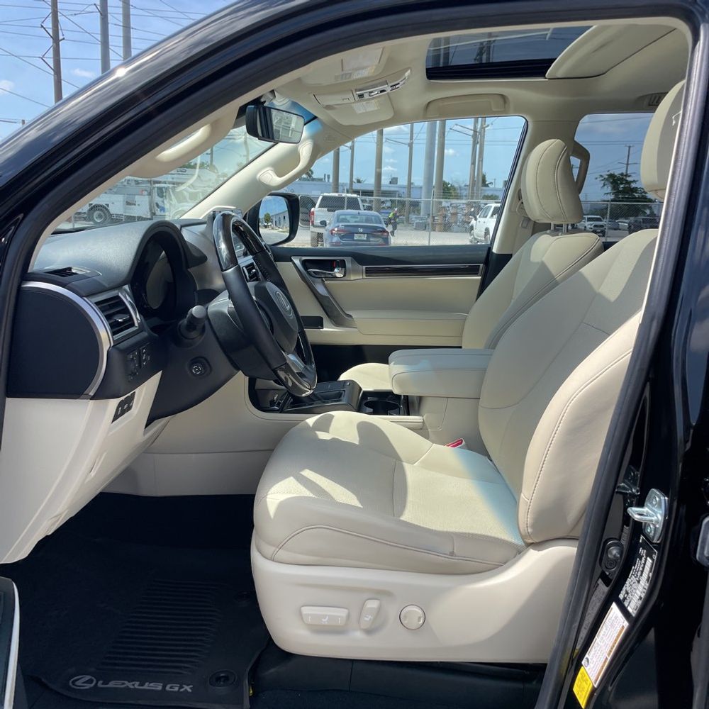 2022 Lexus GX 460 Base