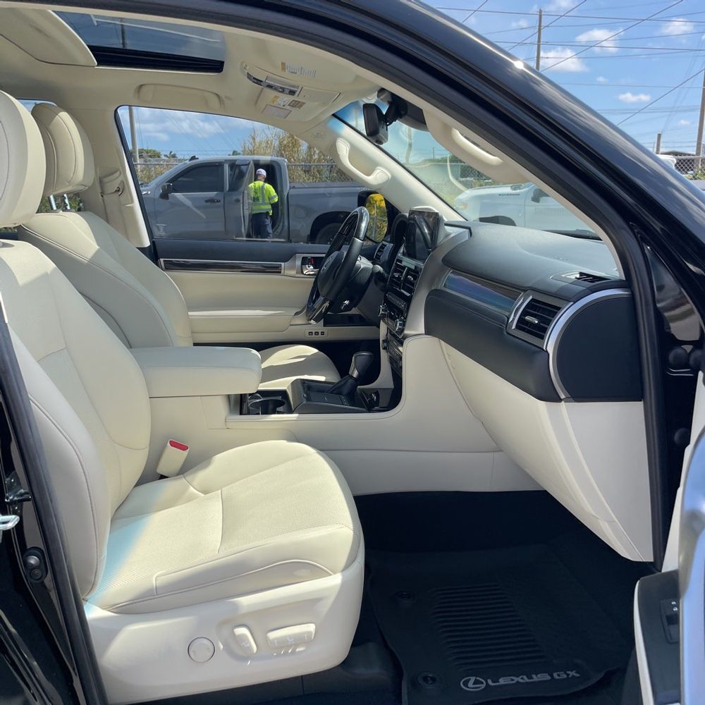 2022 Lexus GX 460 Base