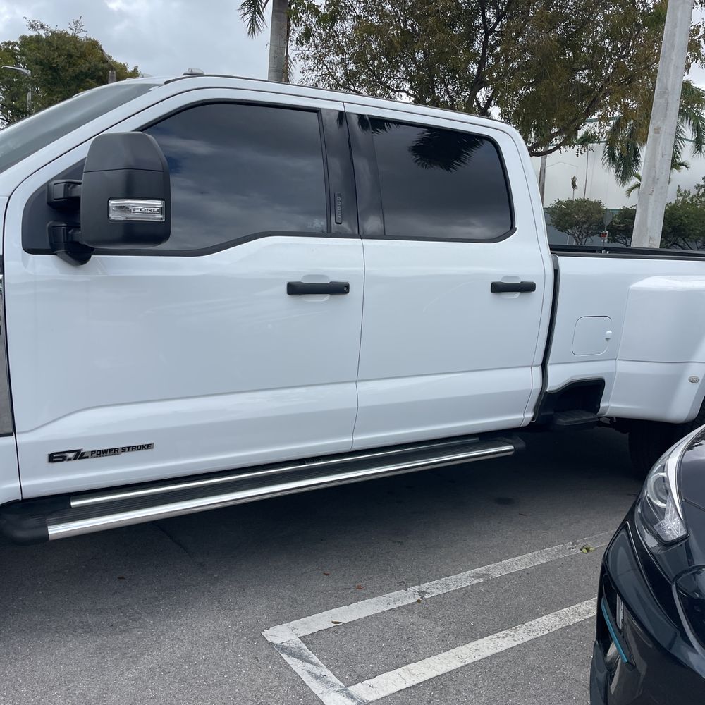 2023 Ford F-350 Super Duty XLT