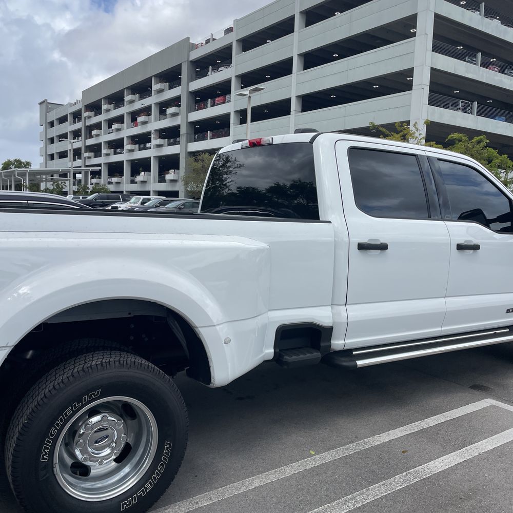 2023 Ford F-350 Super Duty XLT