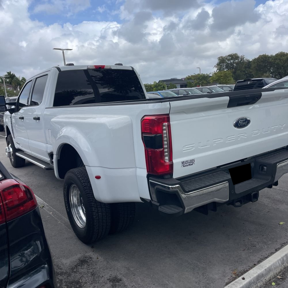 2023 Ford F-350 Super Duty XLT