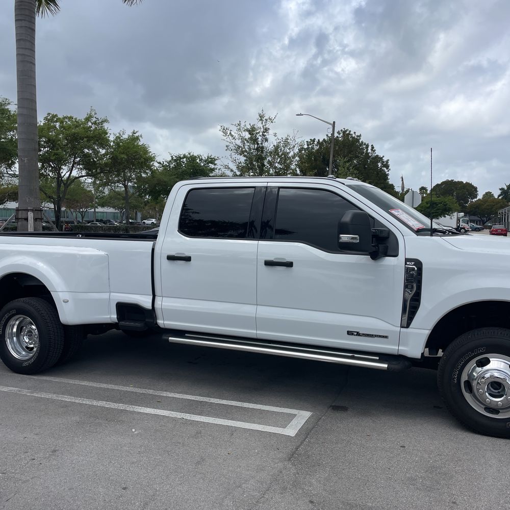 2023 Ford F-350 Super Duty XLT