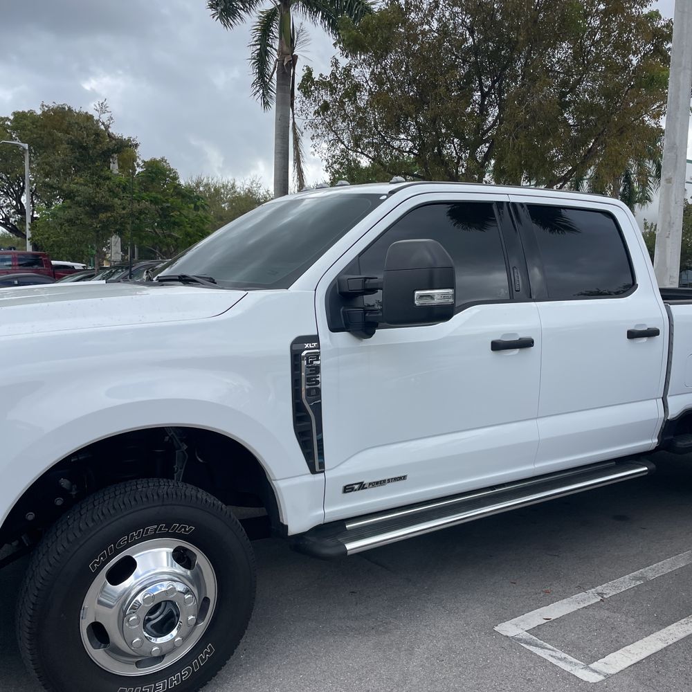 2023 Ford F-350 Super Duty XLT