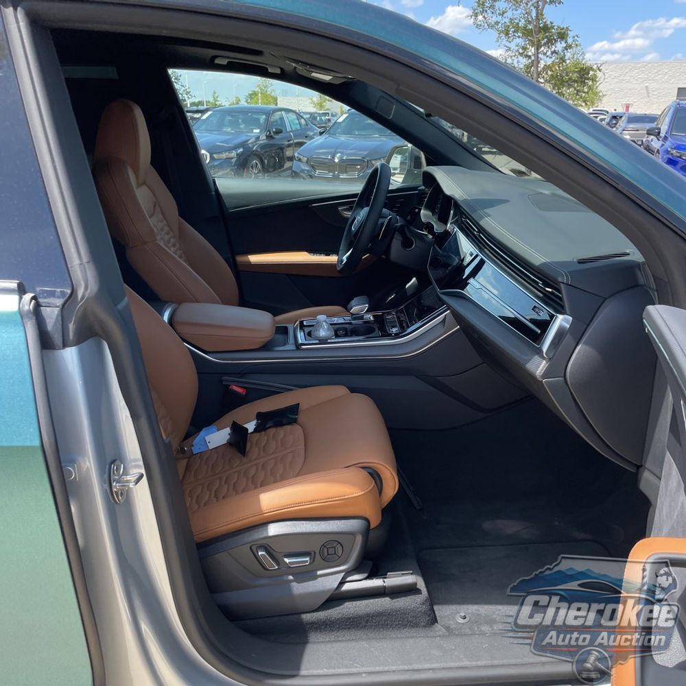 2023 Audi RS Q8