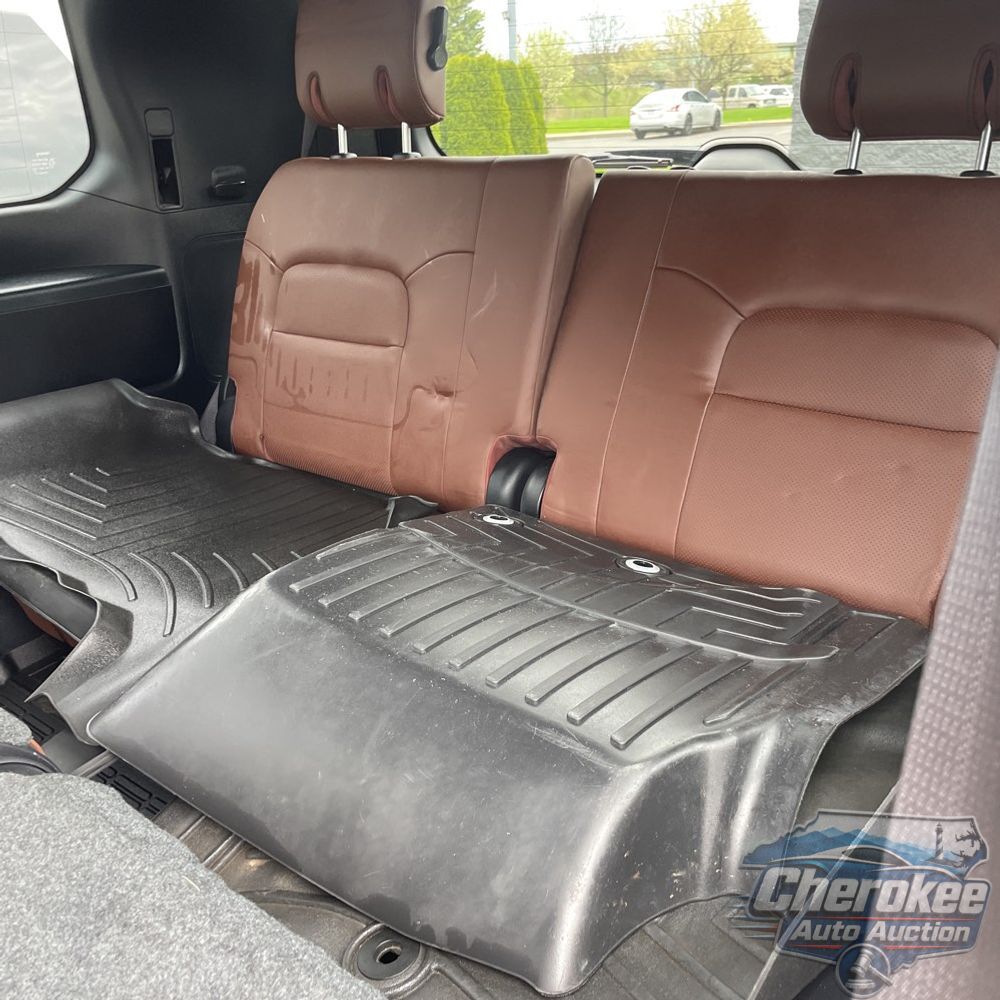 2017 Toyota Land Cruiser Base