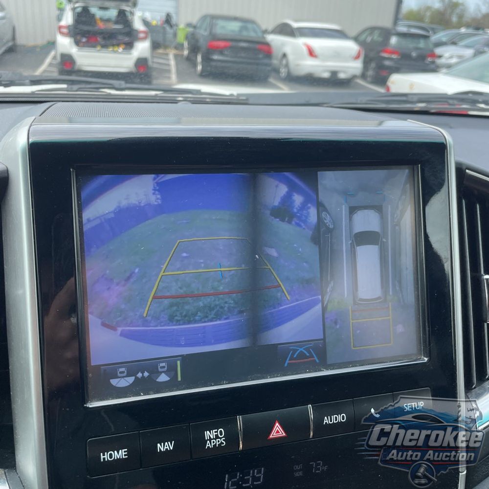 2017 Toyota Land Cruiser Base