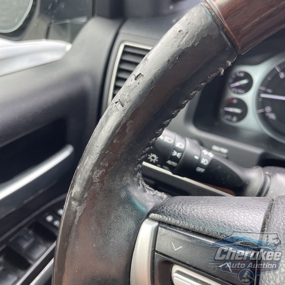 2017 Toyota Land Cruiser Base