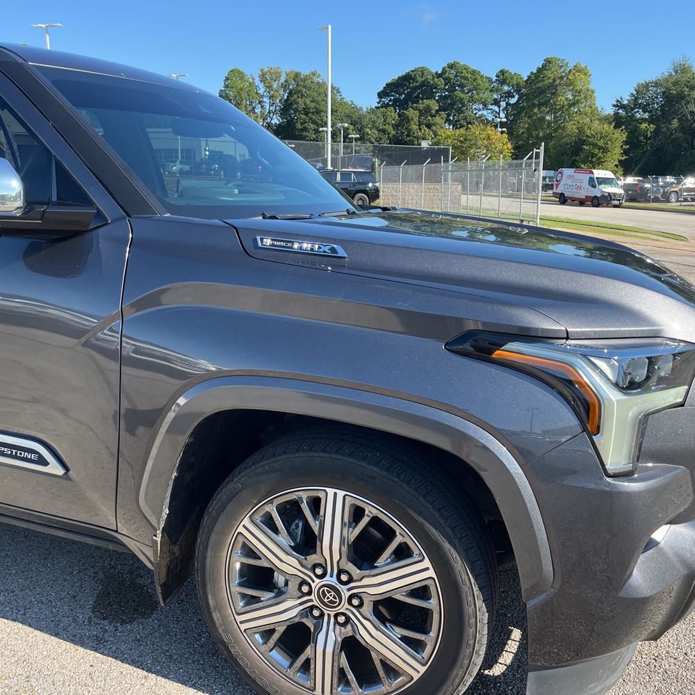 2024 Toyota Sequoia Capstone