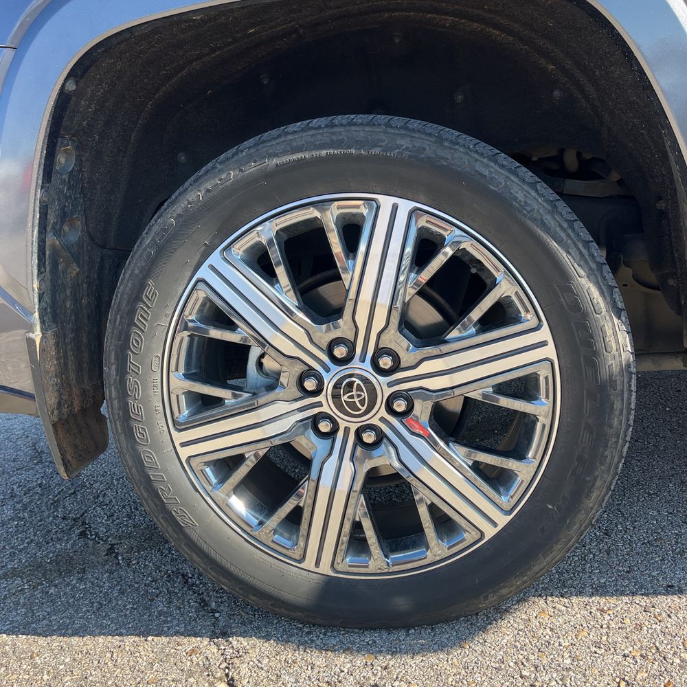 2024 Toyota Sequoia Capstone