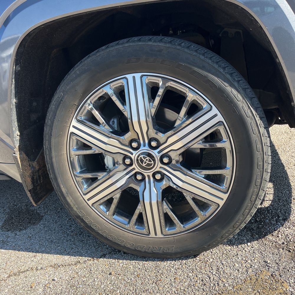 2024 Toyota Sequoia Capstone