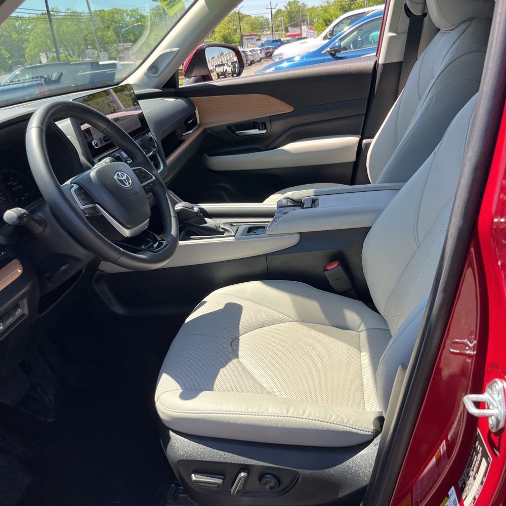 2024 Toyota Grand Highlander Limited