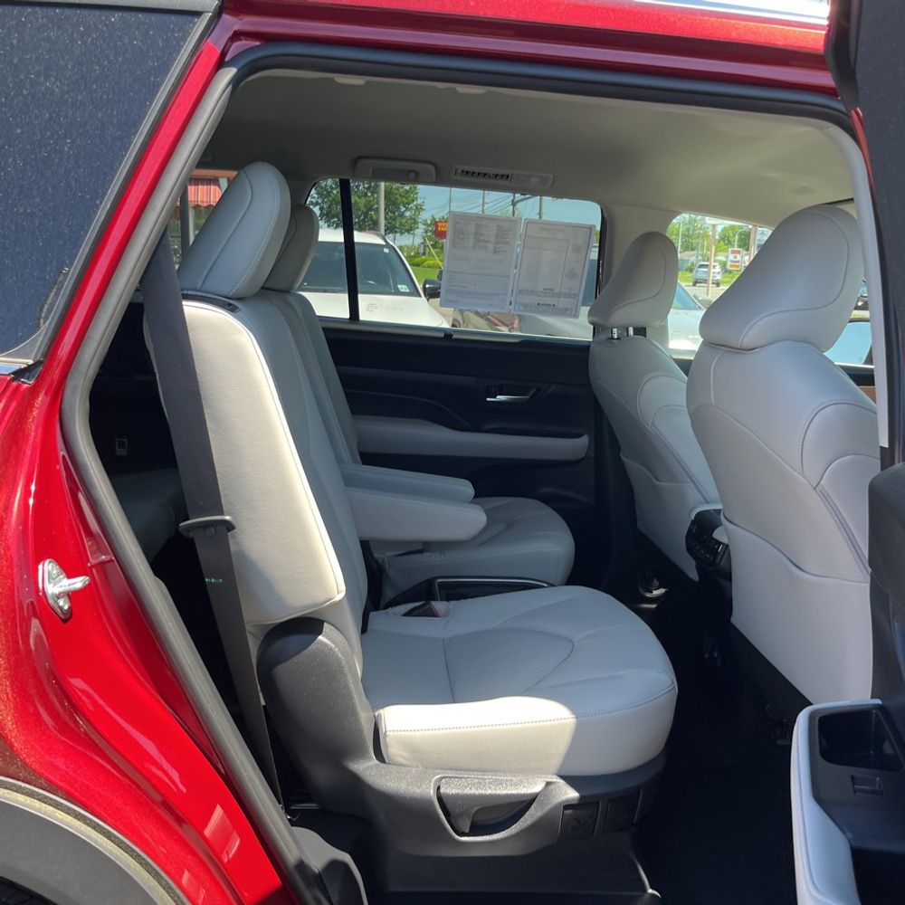 2024 Toyota Grand Highlander Limited
