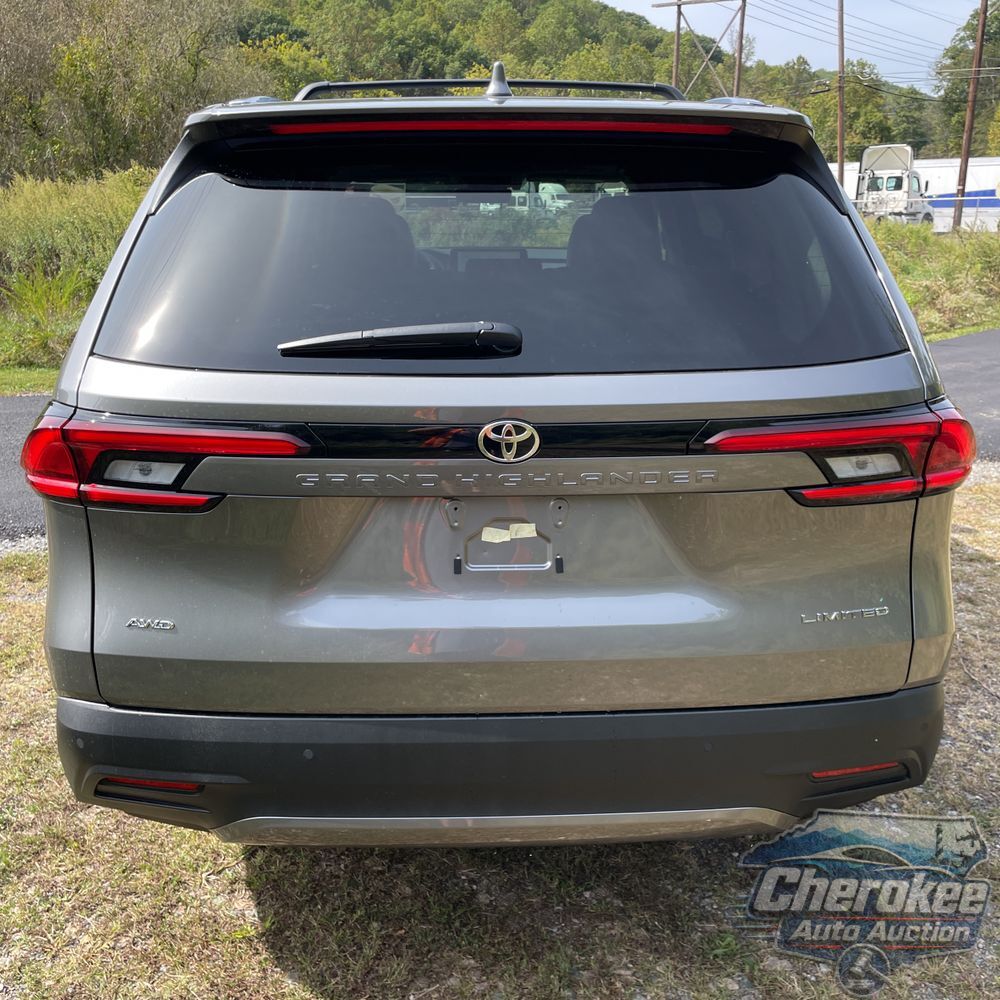 2026 Toyota Grand Highlander Limited