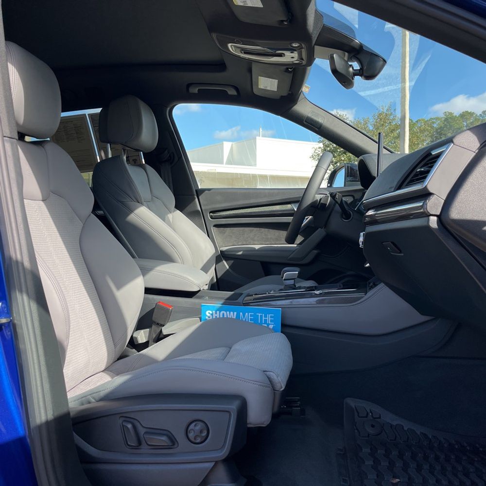 2024 Audi SQ5 Premium Plus