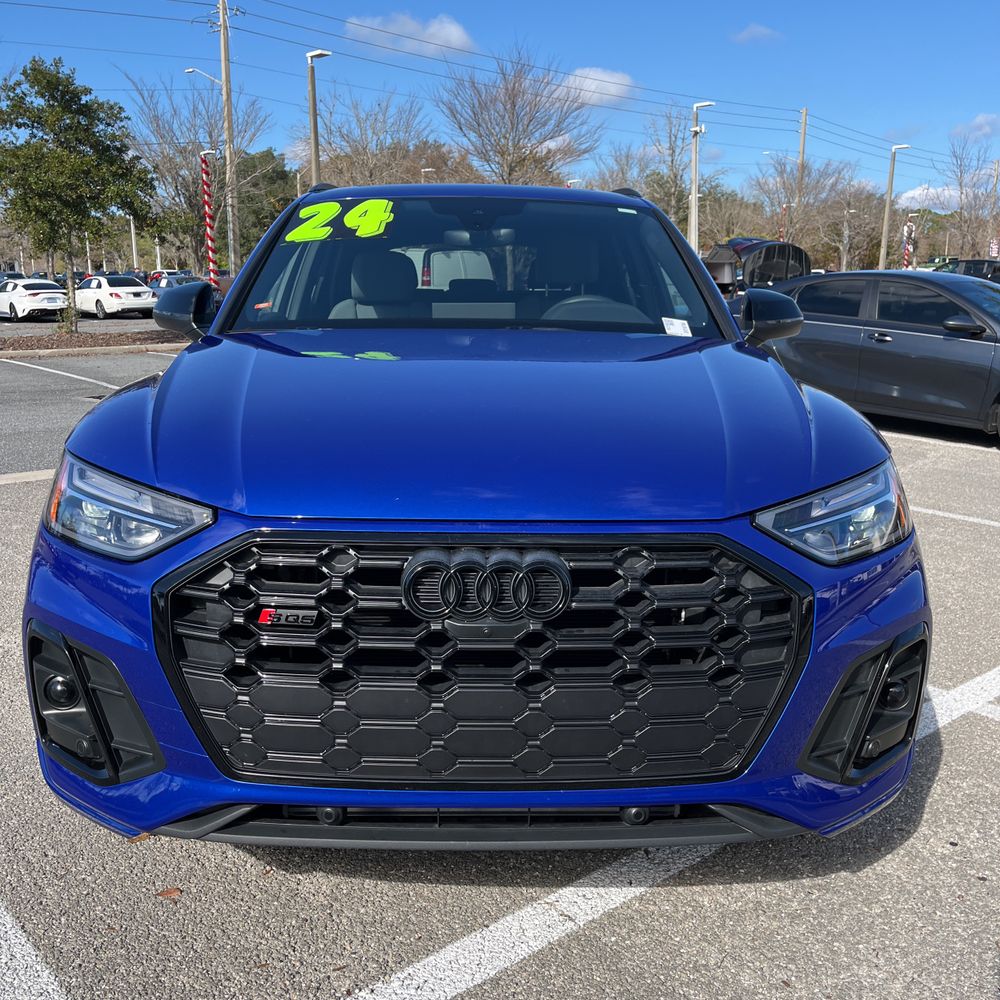 2024 Audi SQ5 Premium Plus