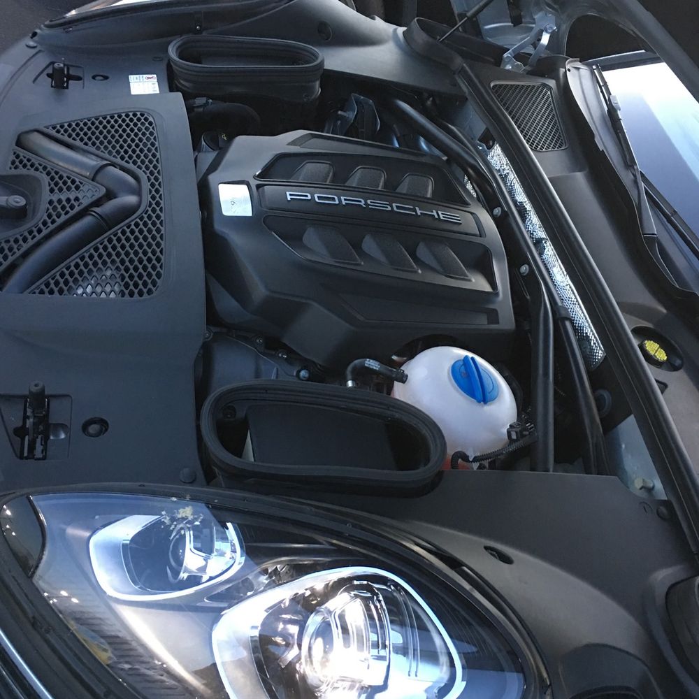 2016 Porsche Macan S