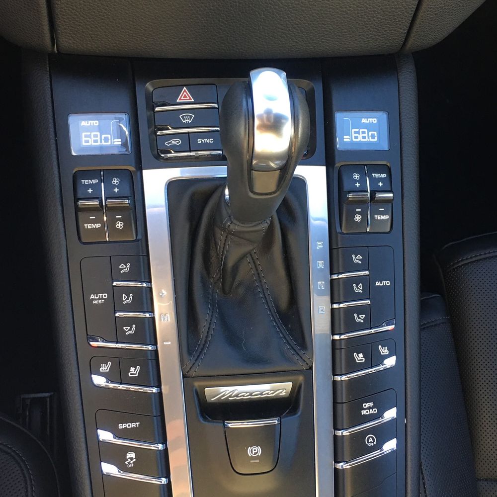 2016 Porsche Macan S