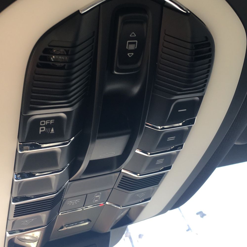 2016 Porsche Macan S